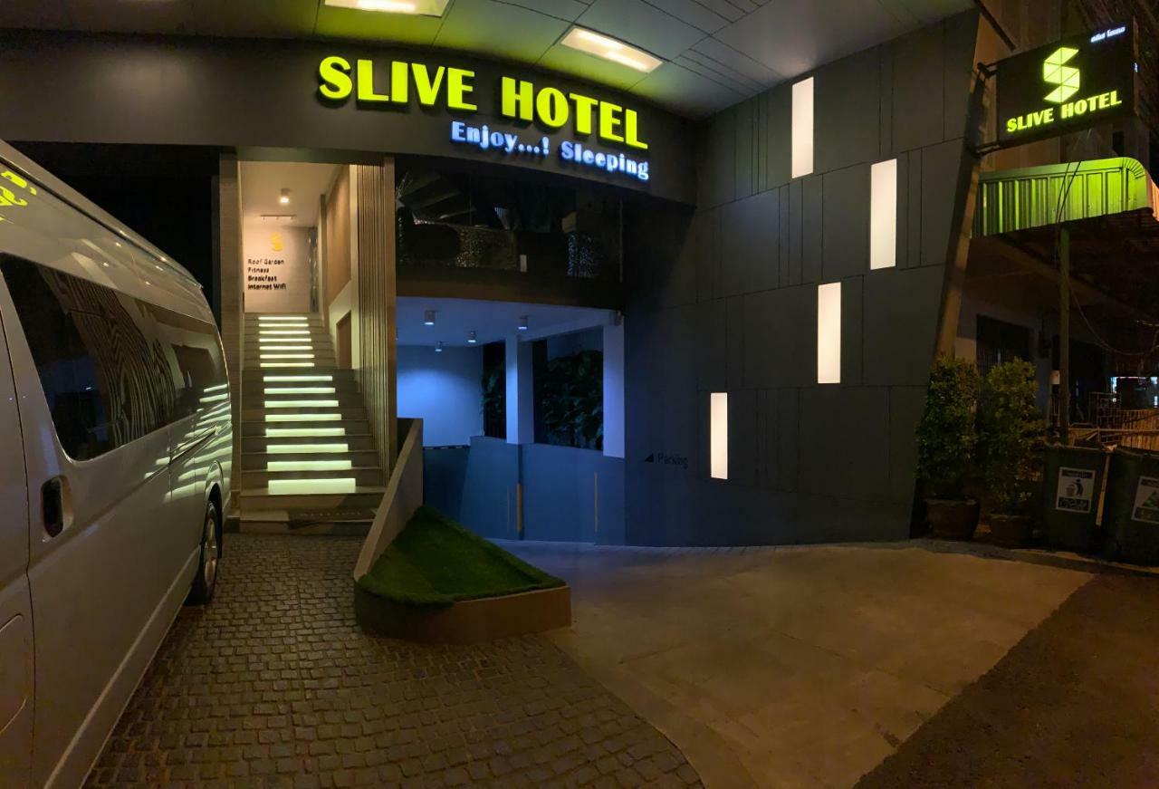 Slive Hotel Surin Extérieur photo